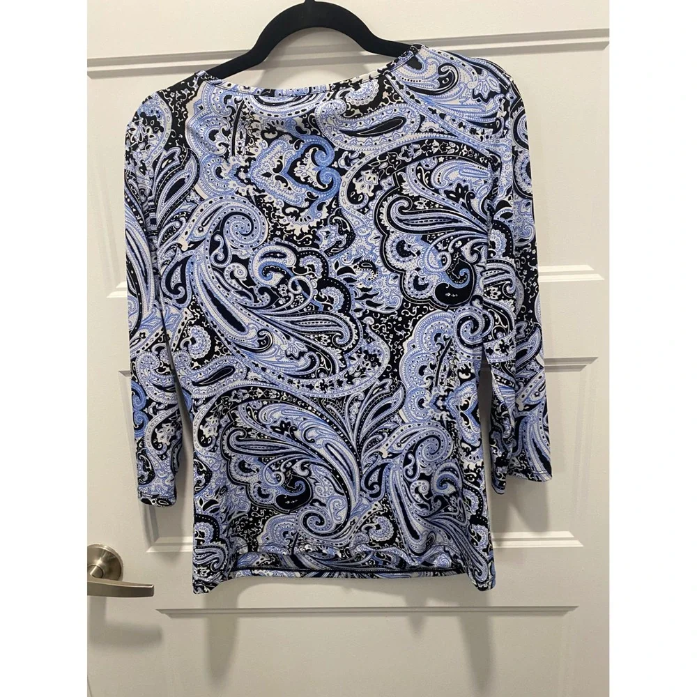 Travel Cruise Womens Blue Paisley 3/4 Sleeve Scoop Neck Top Size
M no wrinkles - Picture 3 of 7